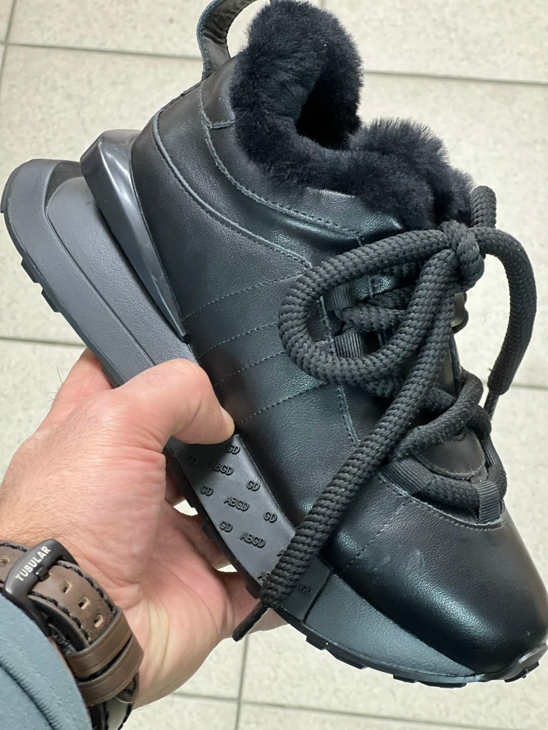 ,кроссовки женские зимние,кроссовки женскиe,зимние кроссовки,теплые кроссовки