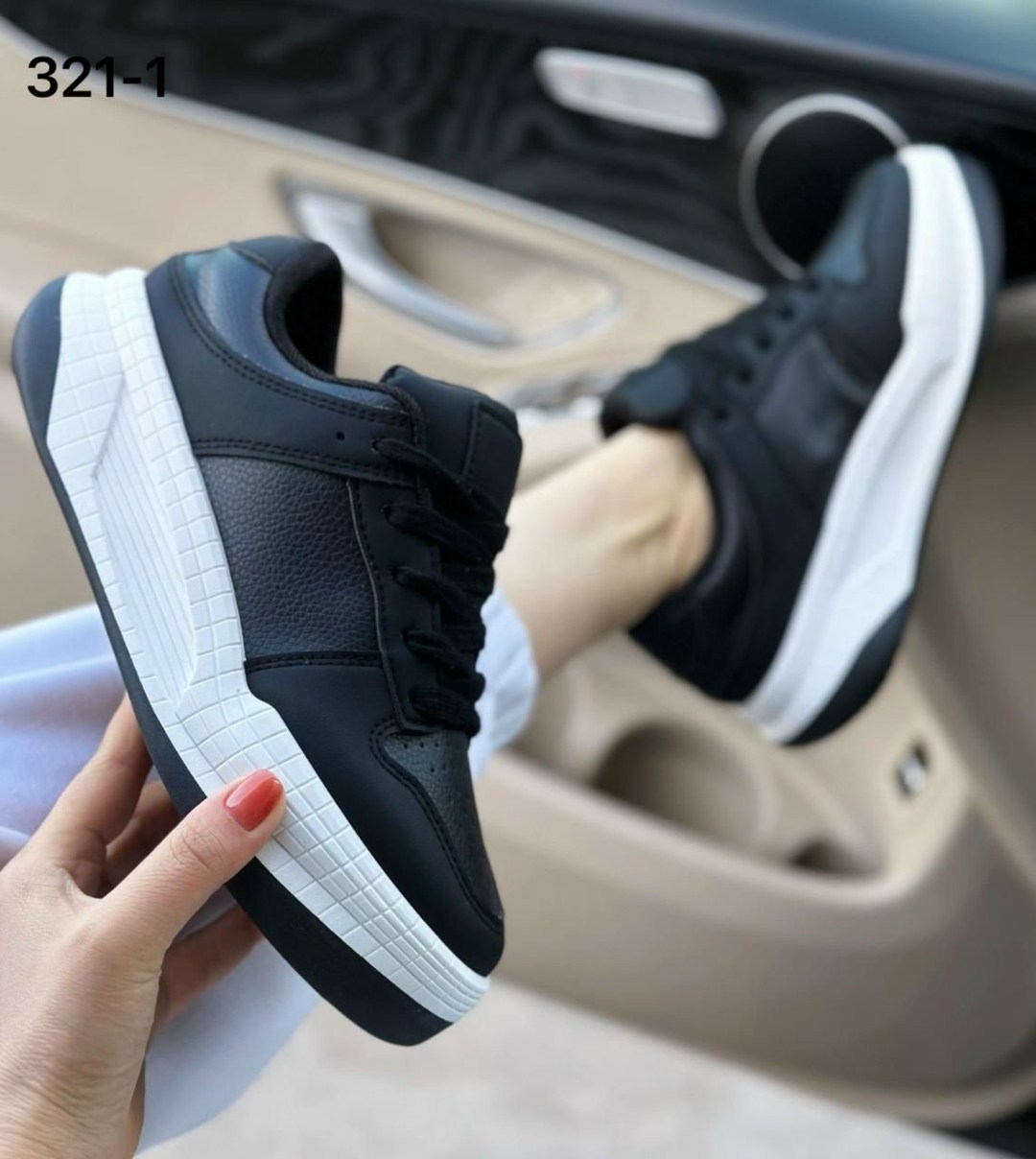 ,женские кроссовки, женская,модные кроссовки,женские кроссовки на осень