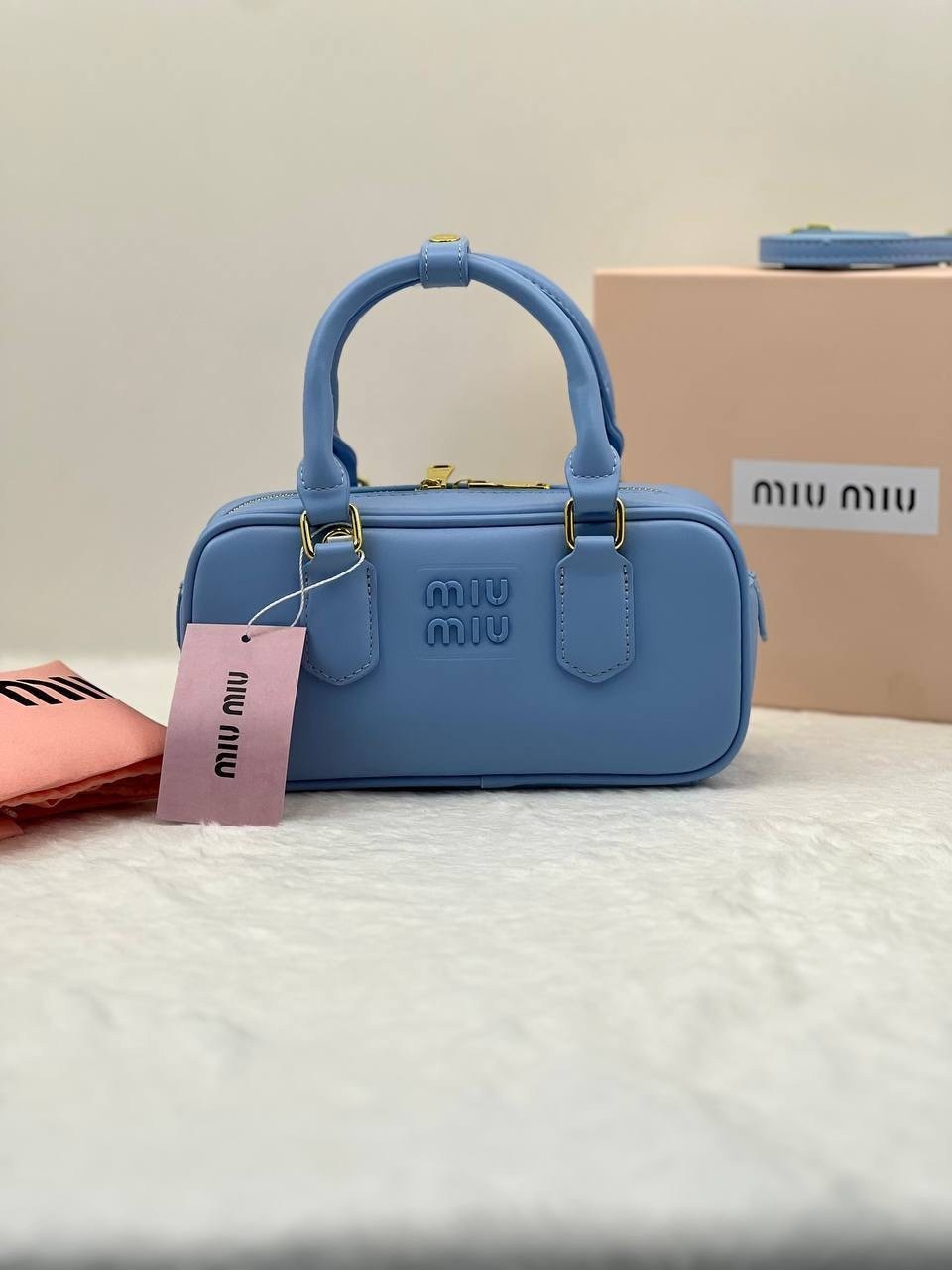 сумка miu miu,miu miu сумка на плечо,сумка,сумка женская miu miu,сумка миу миу