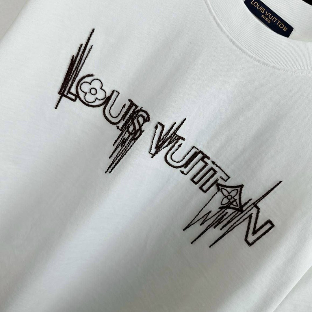 стиль футболка,футболка,летние футболки,стильная футболка