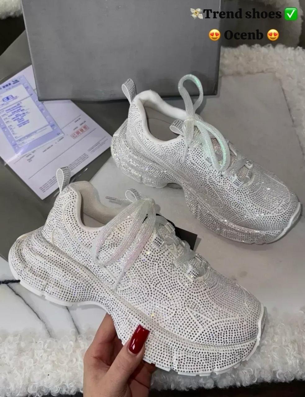 кроссовки balenciaga женские,,кроссовки женские со стразами,женские кроссовки balenciaga блестящие со стразами,кроссовки balenciaga женские со стразами