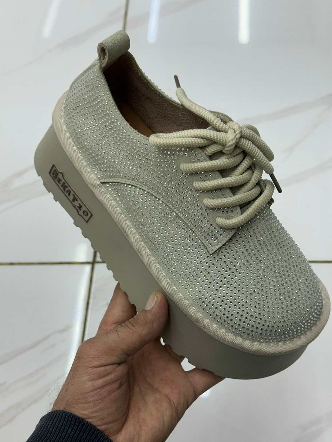 ,кроссовки женские,женская ,обуви,повседневная