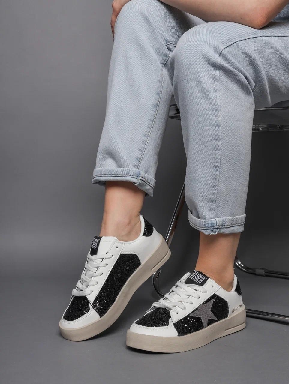 кроссовки golden goose,кроссовки golden goose с пайетками на платформе,,golden goose кеды с блестками,кеды голден гус