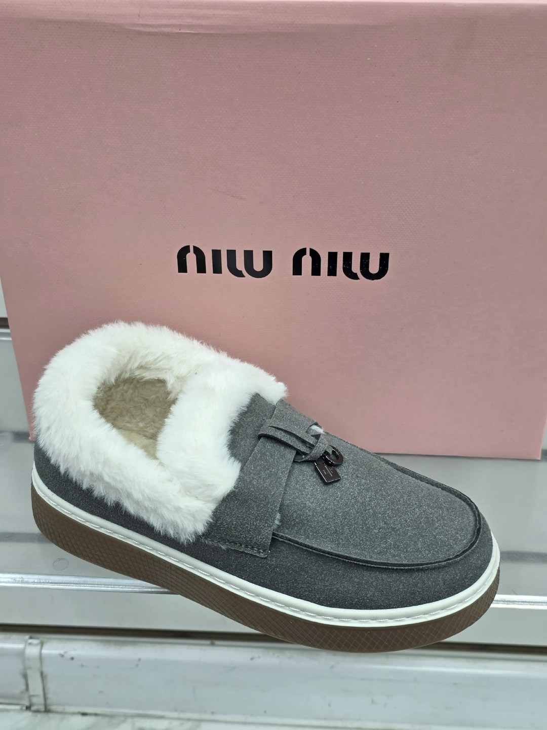 ,угги женские,слипоны с мехом женские,женские лоферы,лоферы с мехам