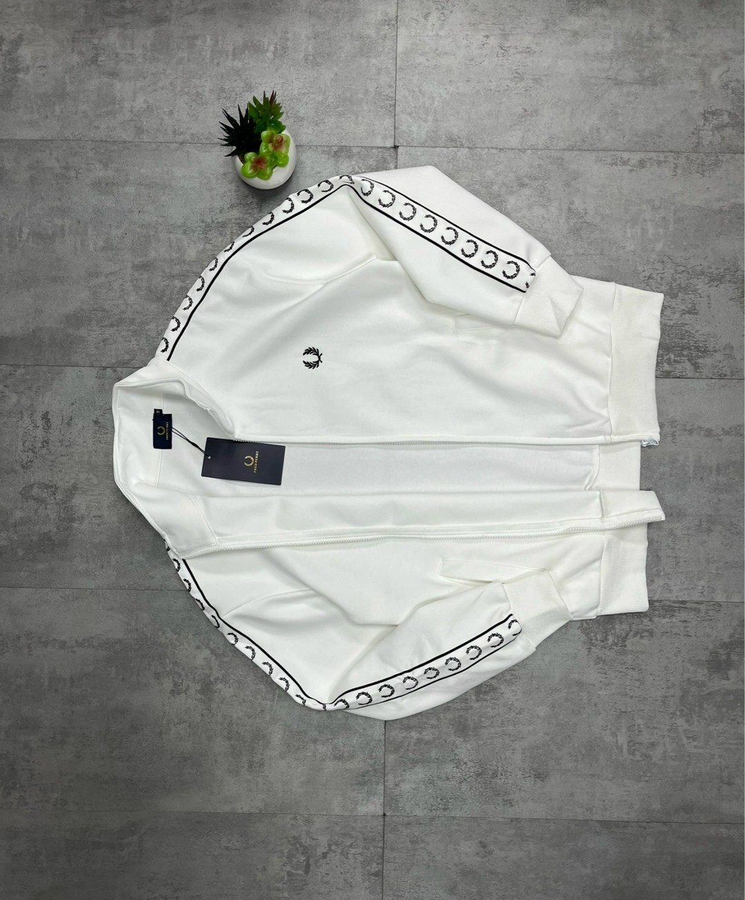 олимпийка fred perry с лампасами,мужская кофта,кофта для мужчин,кофта для мужчин трикотаж,кофта толстовка