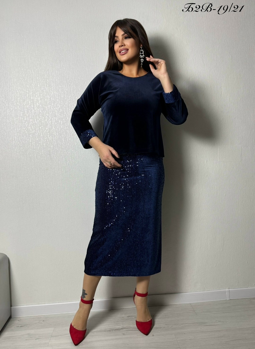 костюм из бархата женский с юбкой,костюм с юбкой,платье нарядное,костюм из бархата женский,вечернее бархатное платье vi oro 1154-5 синий