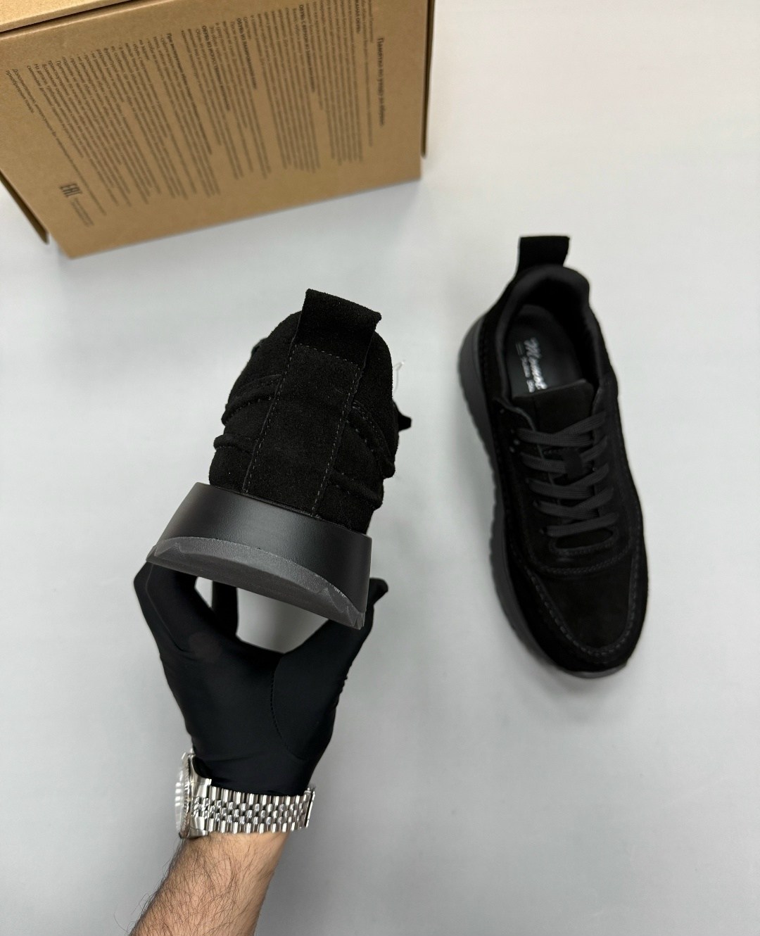 кроссовки женскиe,кроссовки черные,,замшевые кроссовки,кроссовки женские черные