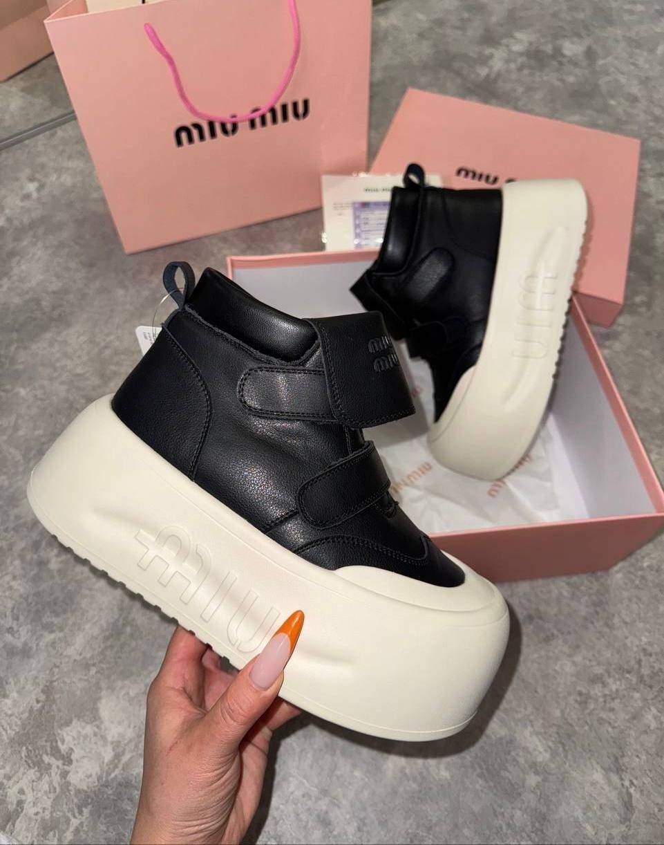 ,женская ,женские зимние ботинки balenciaga,зимние ботинки на толстой подошве женские,зимняя