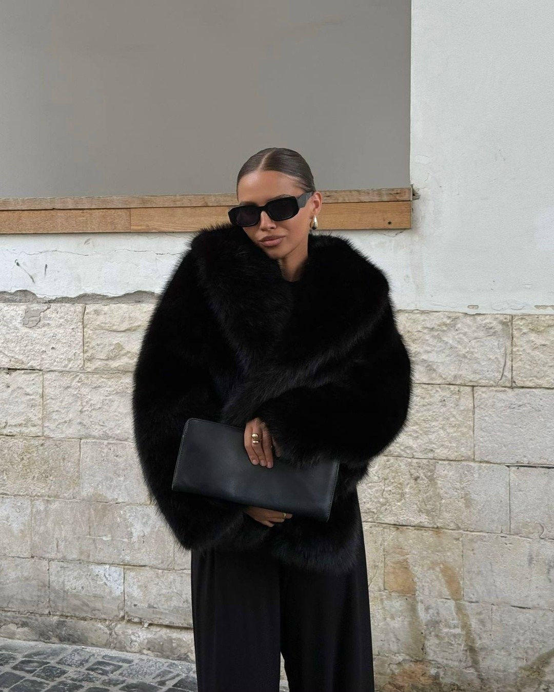 шуба женская,модная шуба,шуба,шубка,черная шуба