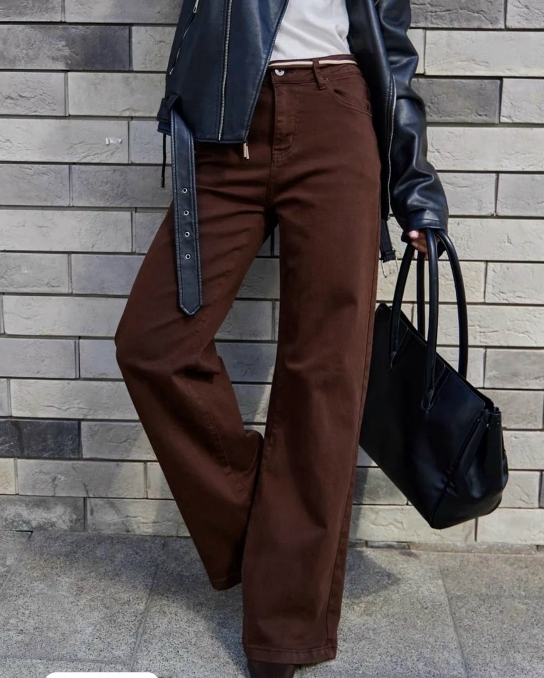 модные образы,одежда кэжуал,стильные наряды,коричневая кожаная куртка