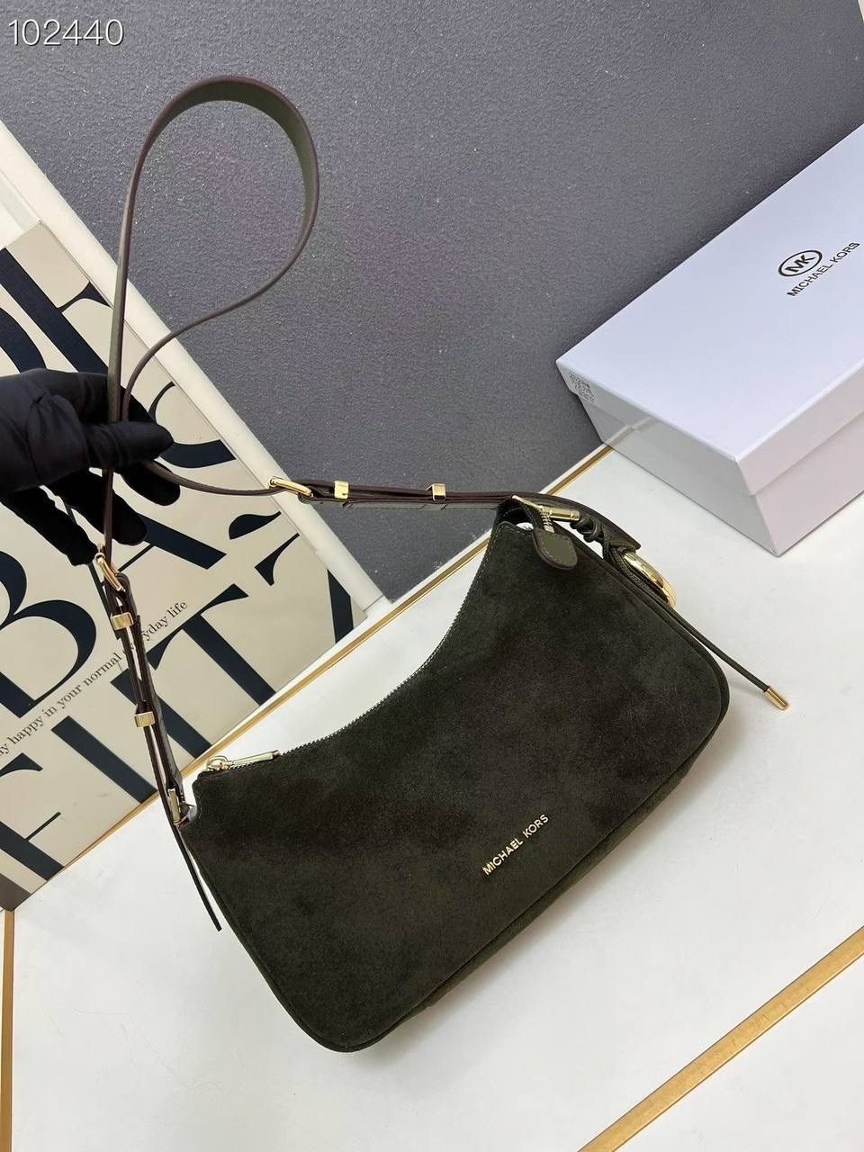 замшевая сумка,сумка,сумка на плечо,женская сумка,сумка coccinelle из натуральной замши