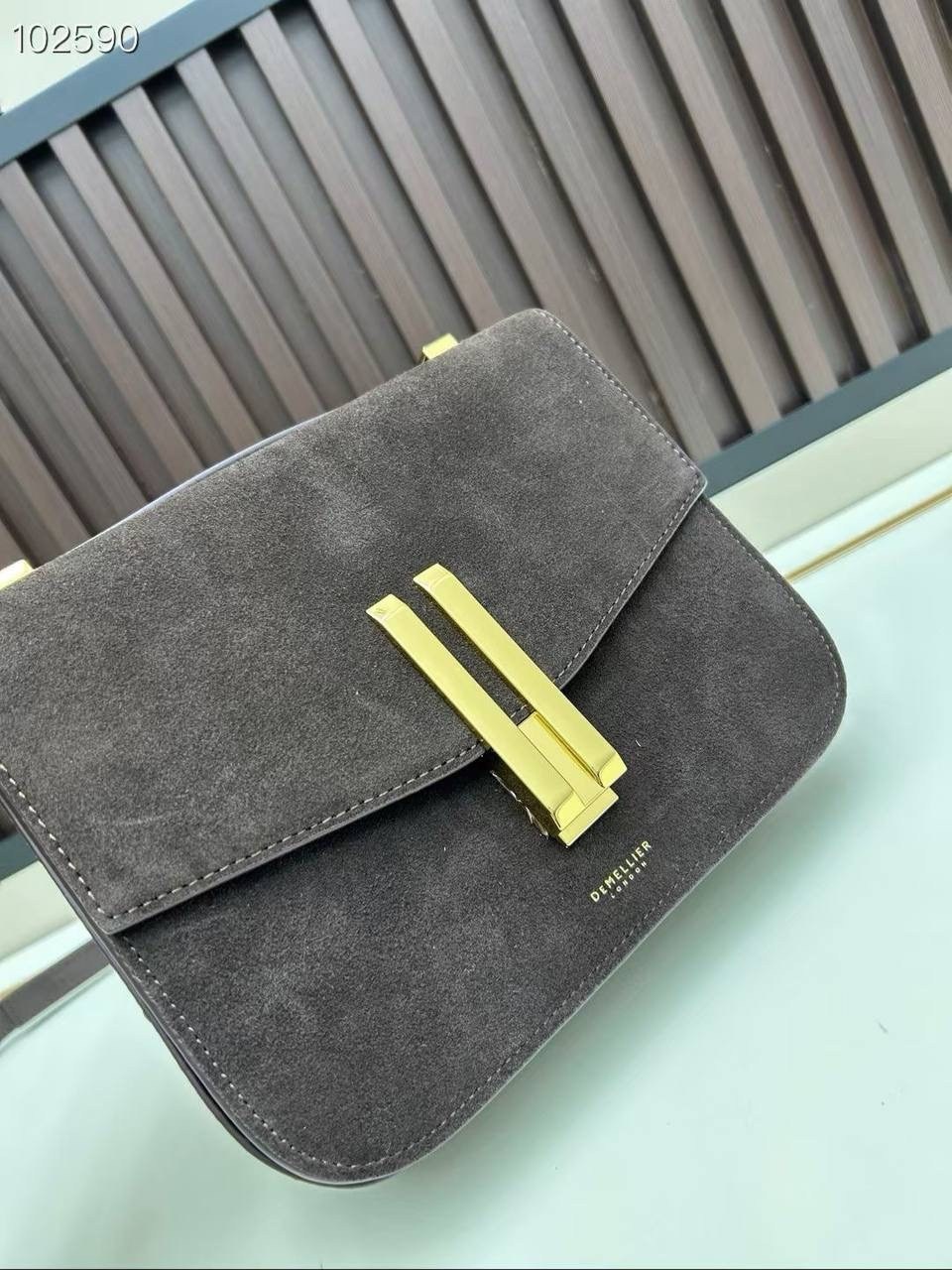 замшевая сумка,сумка,сумка женская,сумка фенди зеленая замшевая,сумка классическая