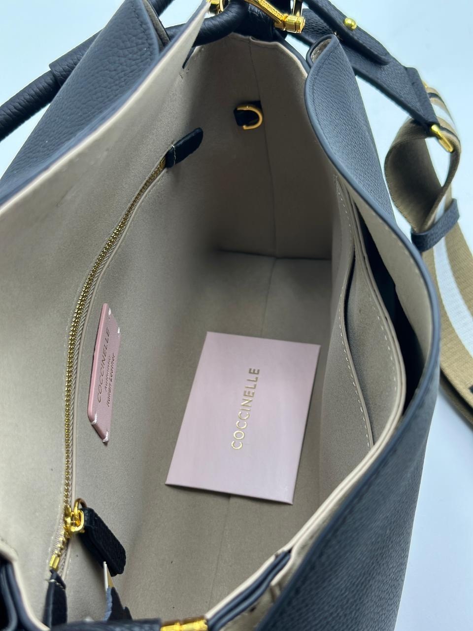 сумки женская,сумка,coccinelle сумка,женская сумка coccinelle,женская брендовая сумка