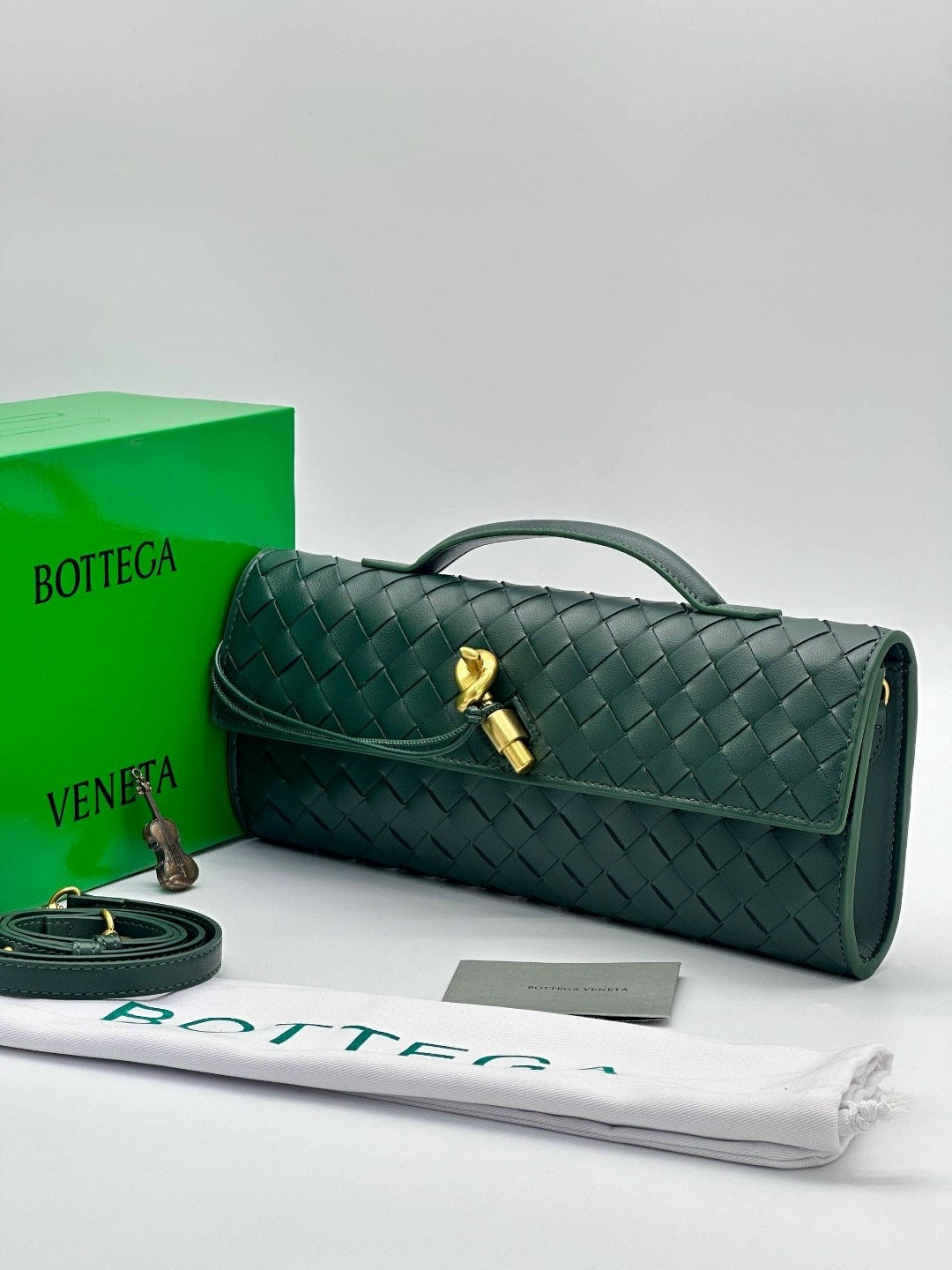 bottega veneta сумки женские,клатч bottega veneta клатч bottega veneta,клатч bottega veneta,женский кожаный клатч bottega veneta andiamo черный,сумка bottega veneta