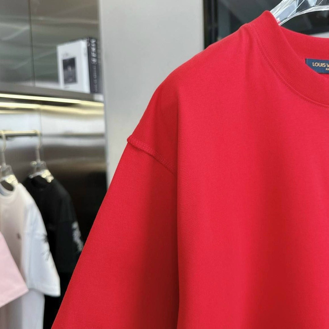 брендовые вещи,футболка,стильная футболка,футболки женские мужские