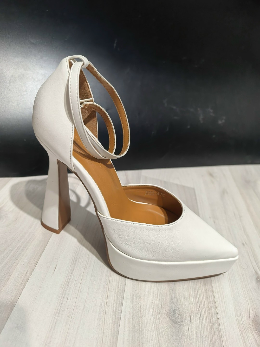 мюли на каблуке,туфли женские,новые босоножки,каблуки белые,стильные туфли