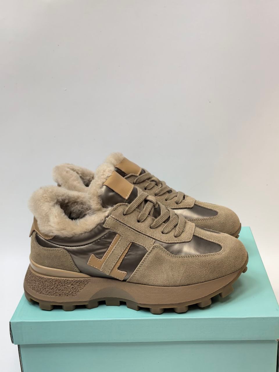 ,кроссовки женскиe,кроссовки зимние,теплые кроссовки, женская