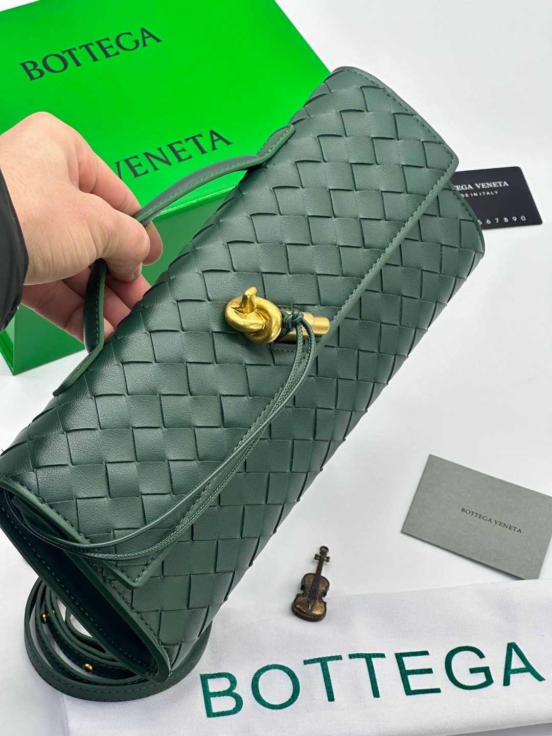 bottega veneta сумки женские,клатч bottega veneta клатч bottega veneta,клатч bottega veneta,женский кожаный клатч bottega veneta andiamo черный,сумка bottega veneta