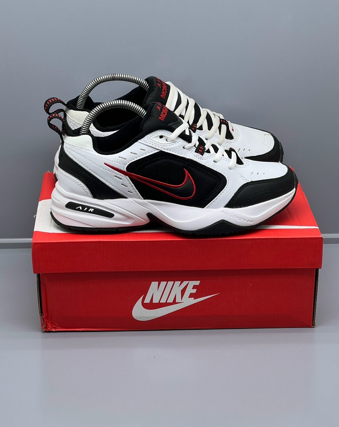 кроссовки nike air monarch iv,мужские кроссовки nike air monarch iv,кроссовки nike air monarch,nike air monarch,nike air monarch iv