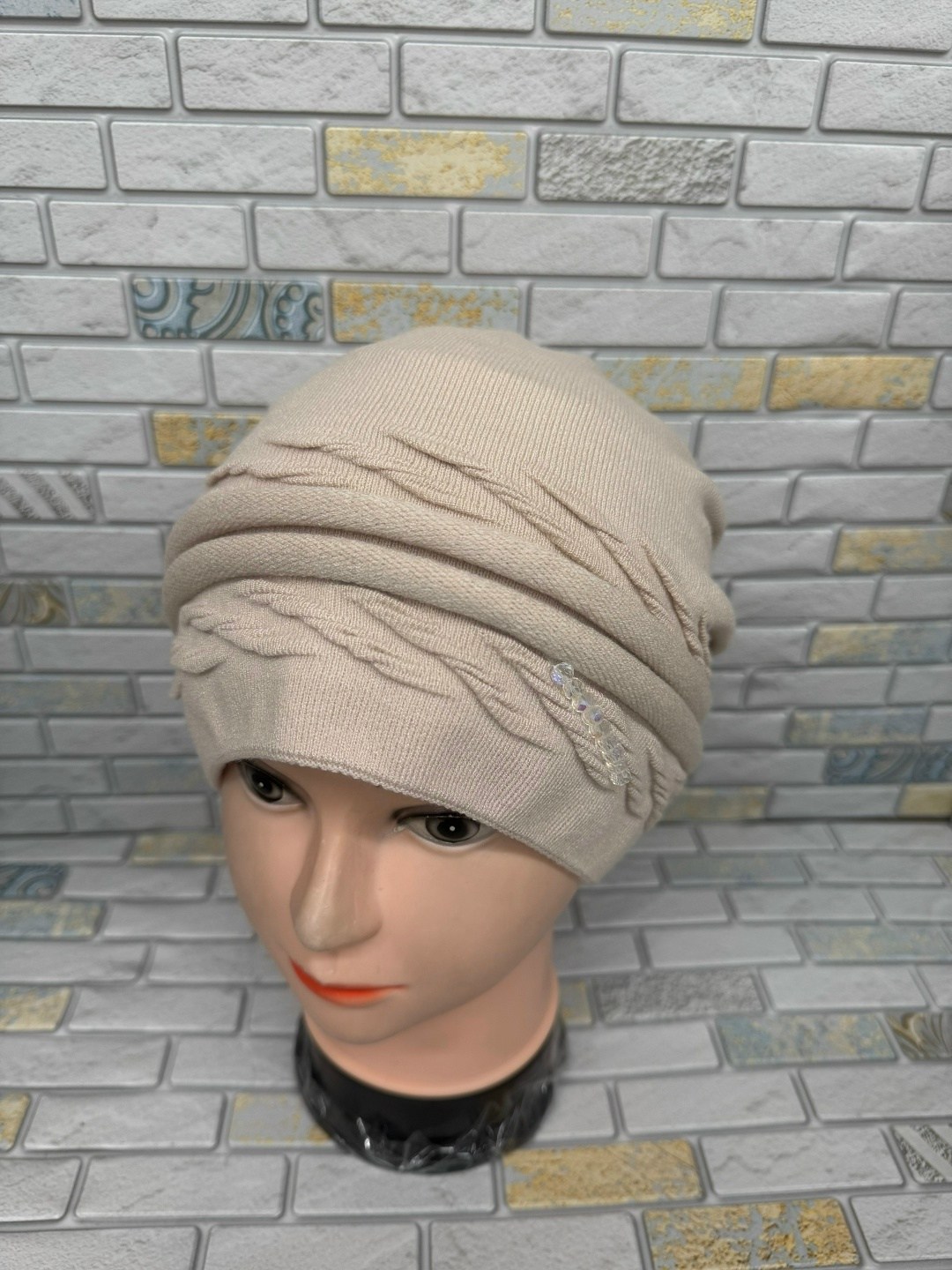 шапка трикотажная,женская трикотажная шапка,шапка женская,шапка для женщин,шапка женская на флисе