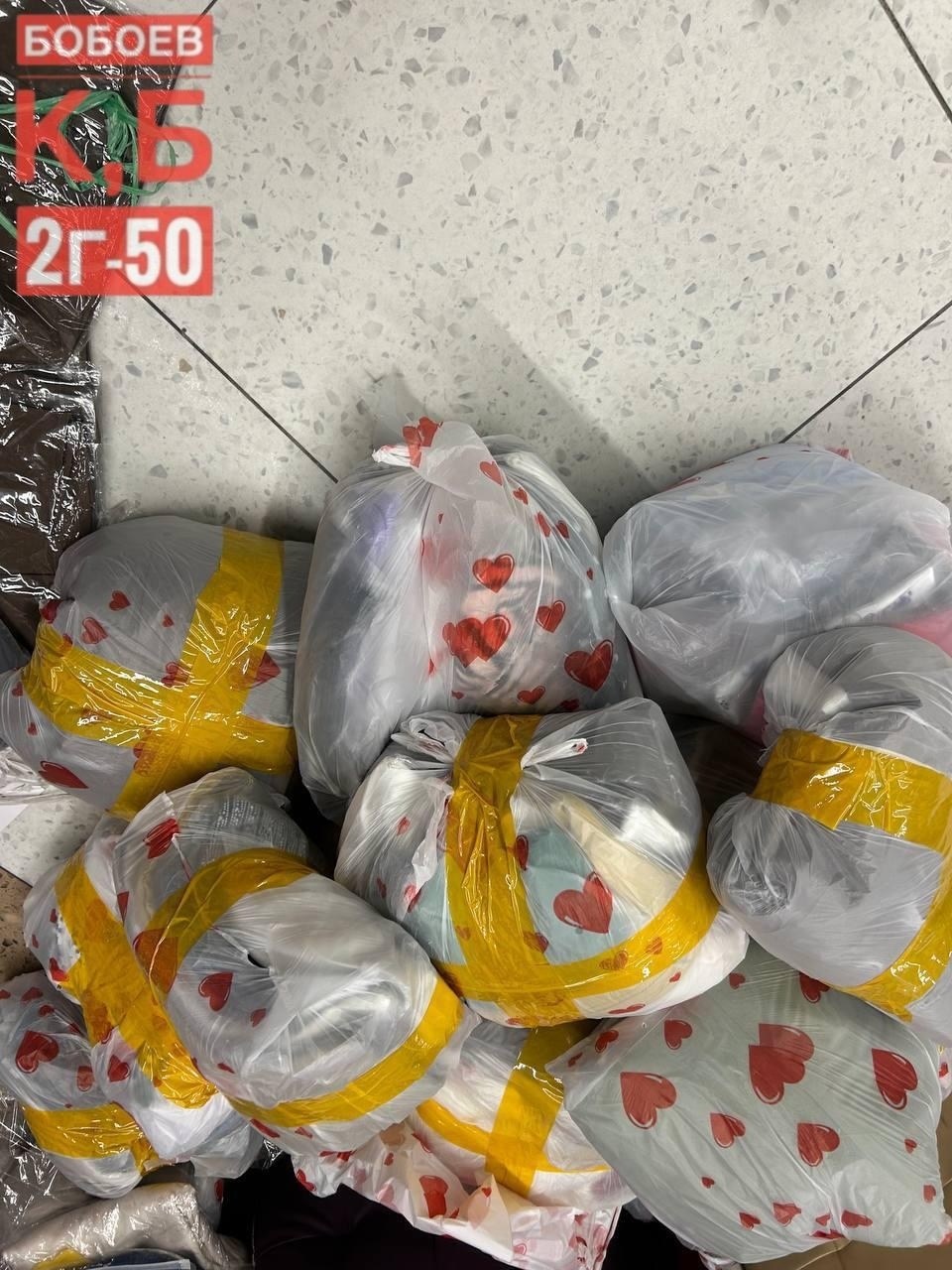 в пакете,вещи в пакетах,пакеты оптом,пакеты пакеты