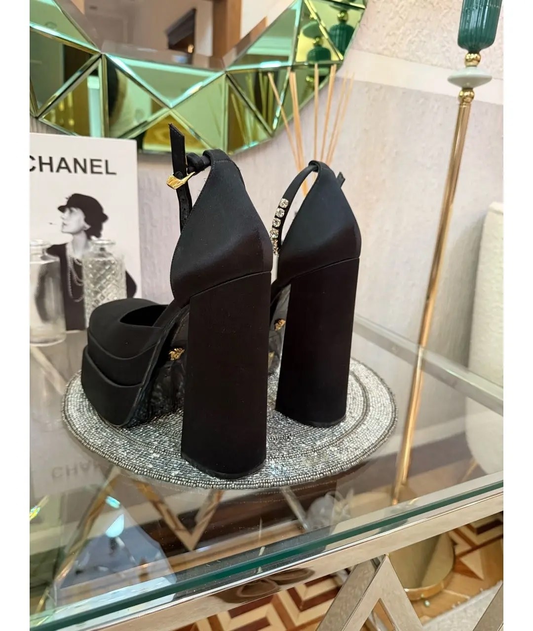 туфли в стиле,юбка кожаная,женская ,черные туфли,юбка шорты женская