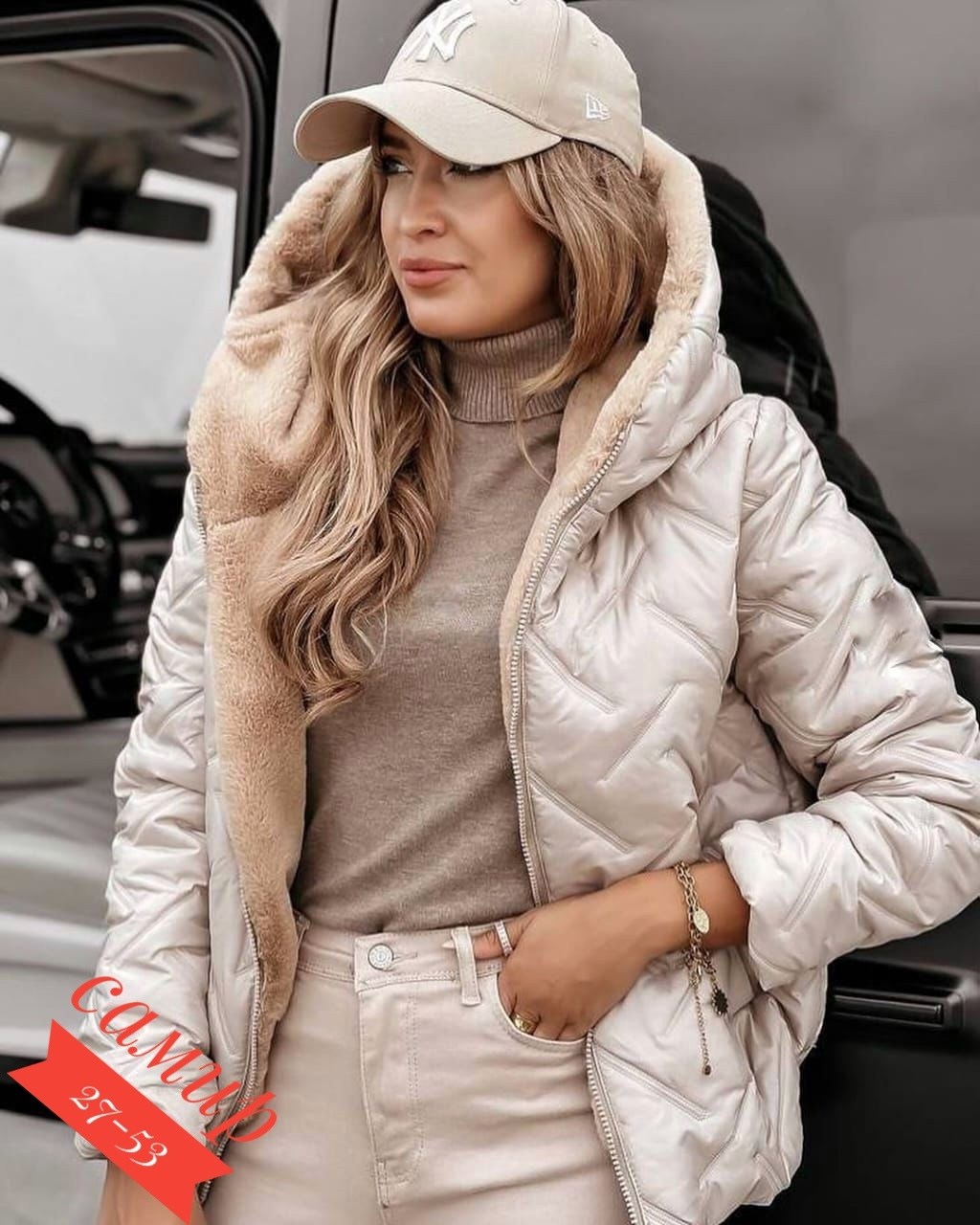 куртка бомбер с капюшоном,теплая куртка,женская куртка,куртка стильная,куртка