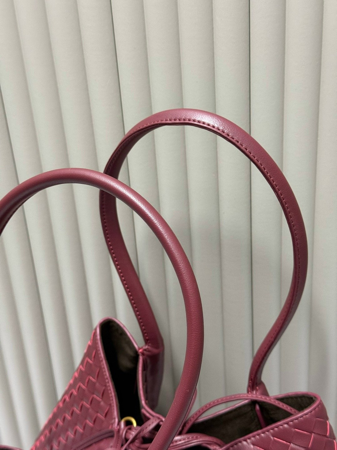 сумка bottega veneta,bottega veneta женская сумка,сумка боттега венета,боттега венета сумки женские,сумка