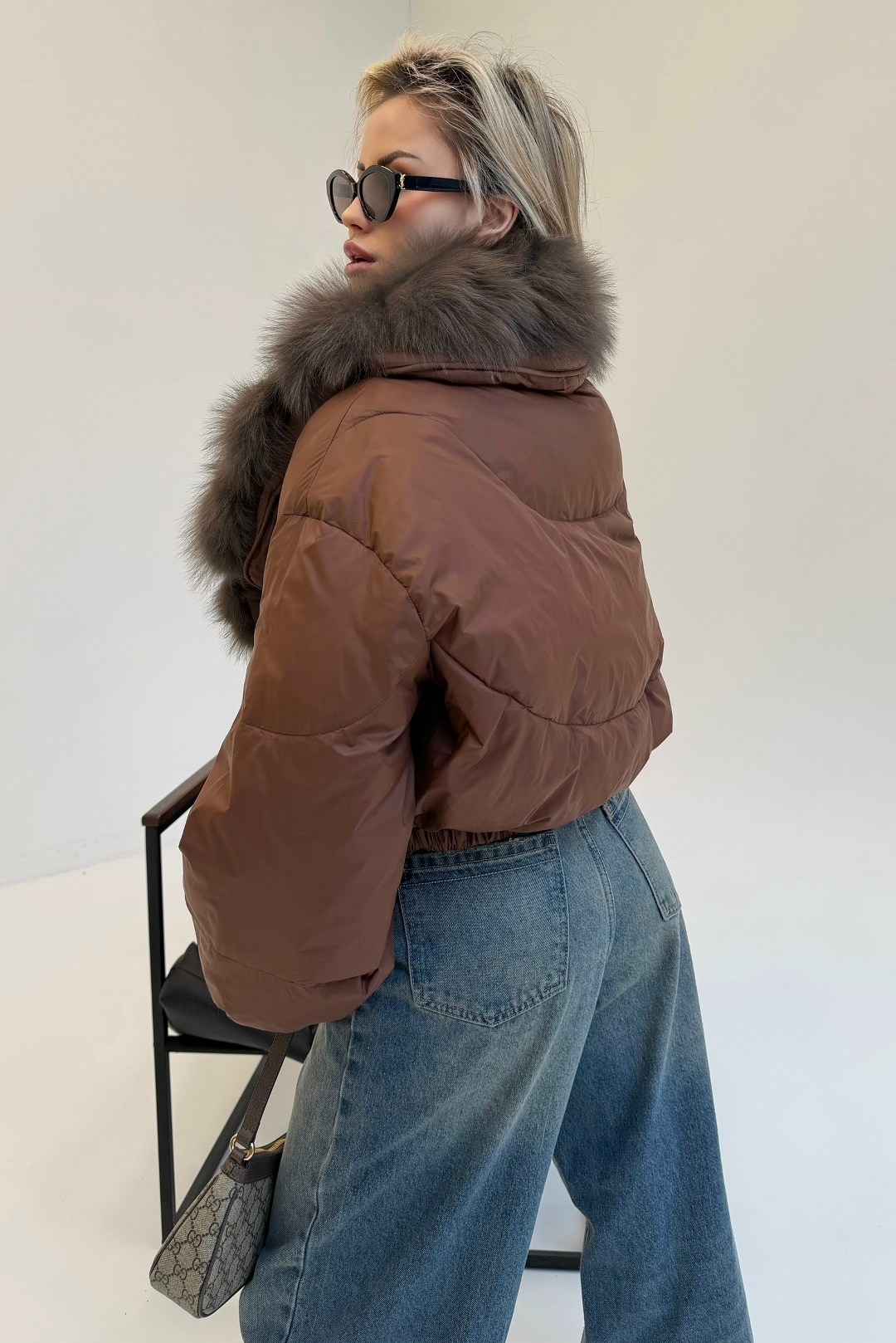 куртка с мехом,куртка с натуральным мехом,пуховик с натуральным мехом,куртка женская с натуральным мехом,короткий пуховик