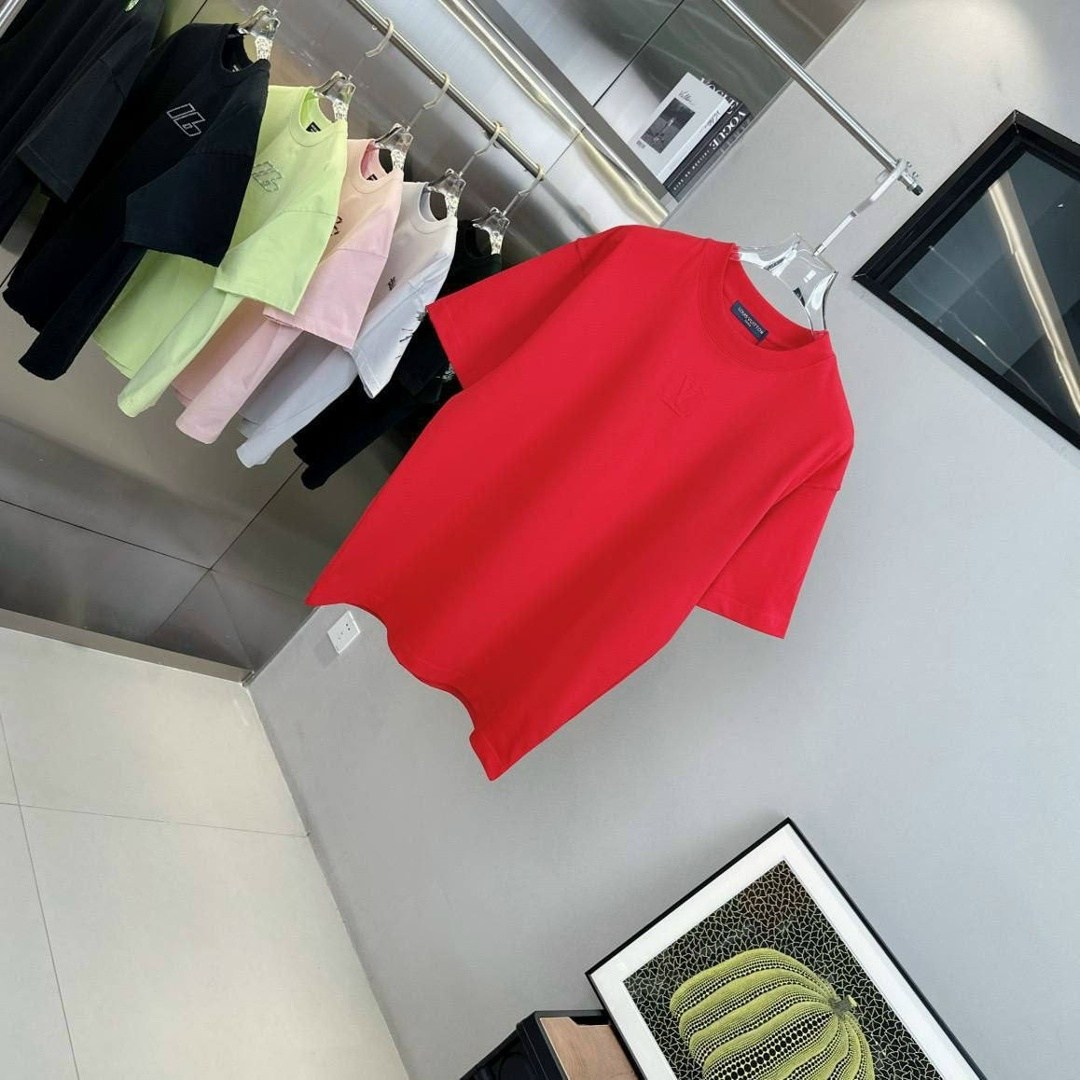 брендовые вещи,футболка,стильная футболка,футболки женские мужские