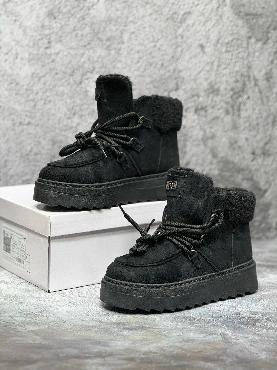 ,угги зимние из натуральной замши,зимняя  женская,зимние женские угги,угги зимние на платформе