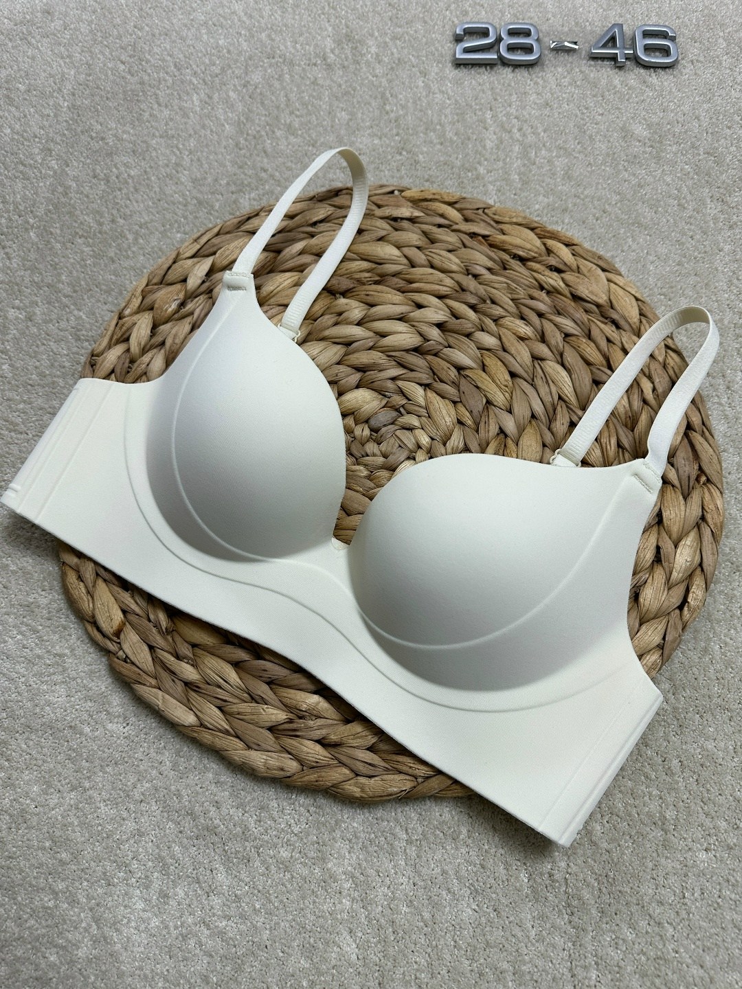 бюстгальтер,бесшовные бюстгальтеры,пуш ап бюстгальтер,женский бюстгальтер,бюстгальтер для женщин