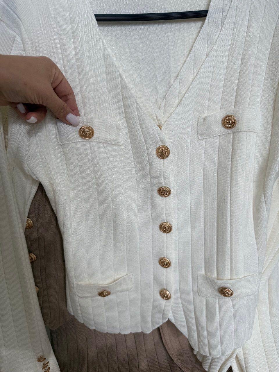 трикотажный брючный костюм,костюм брючный,костюм трикотажный брючный emberens,костюм с брюками,белый брючный костюм