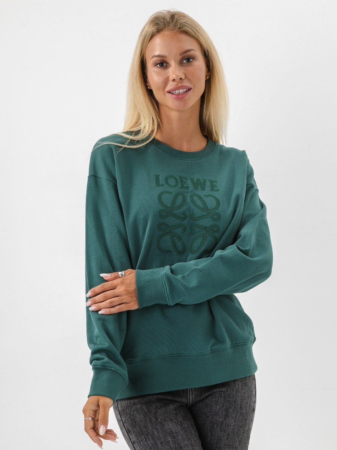 классический свитшот,зеленый свитшот,свитшот женский,свитшот и толстовка,базовый свитшот женский