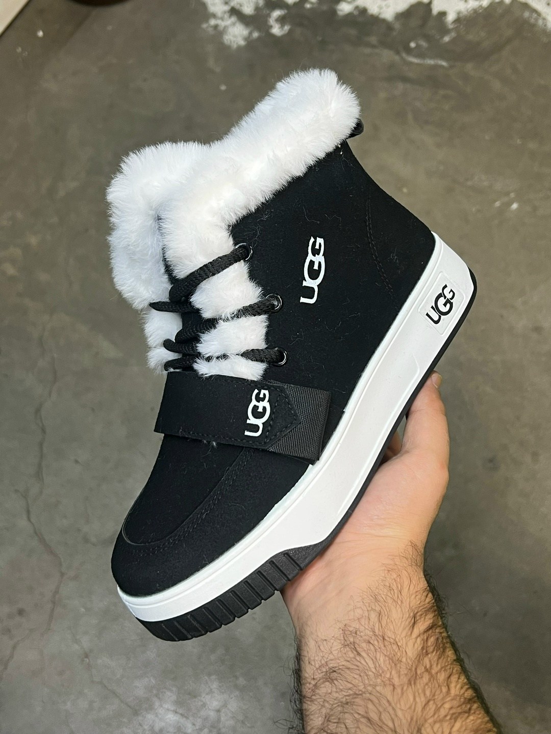 ,зимние женские кроссовки,зимняя  женская,женские угги,угги