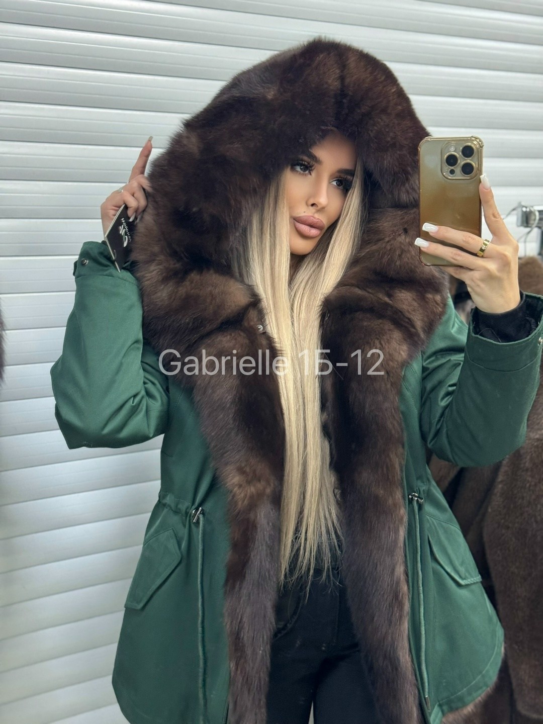 парка с натуральным мехом,парка с мехом,парки с мехом,меховая парка,парка с мехом песца