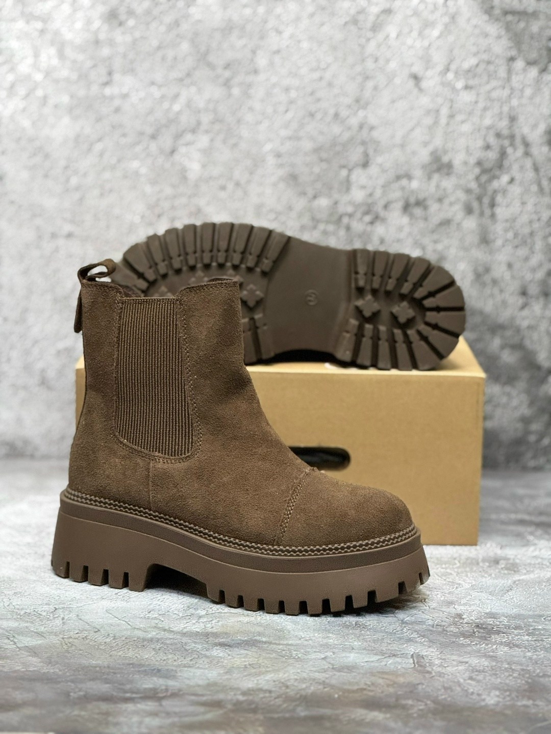 ,ботинки челси,замшевые ботинки,женские ботинки челси,ботинки челси reversal размер 37 зеленый хаки коричневый