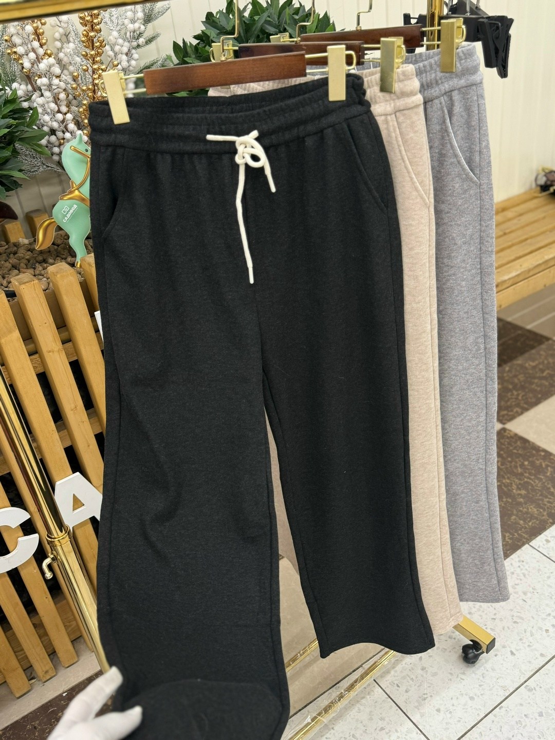 брюки широкие,широкие брюки женские,брюки женские трикотажные с широкими штанинами,брюки свободные,повседневные брюки