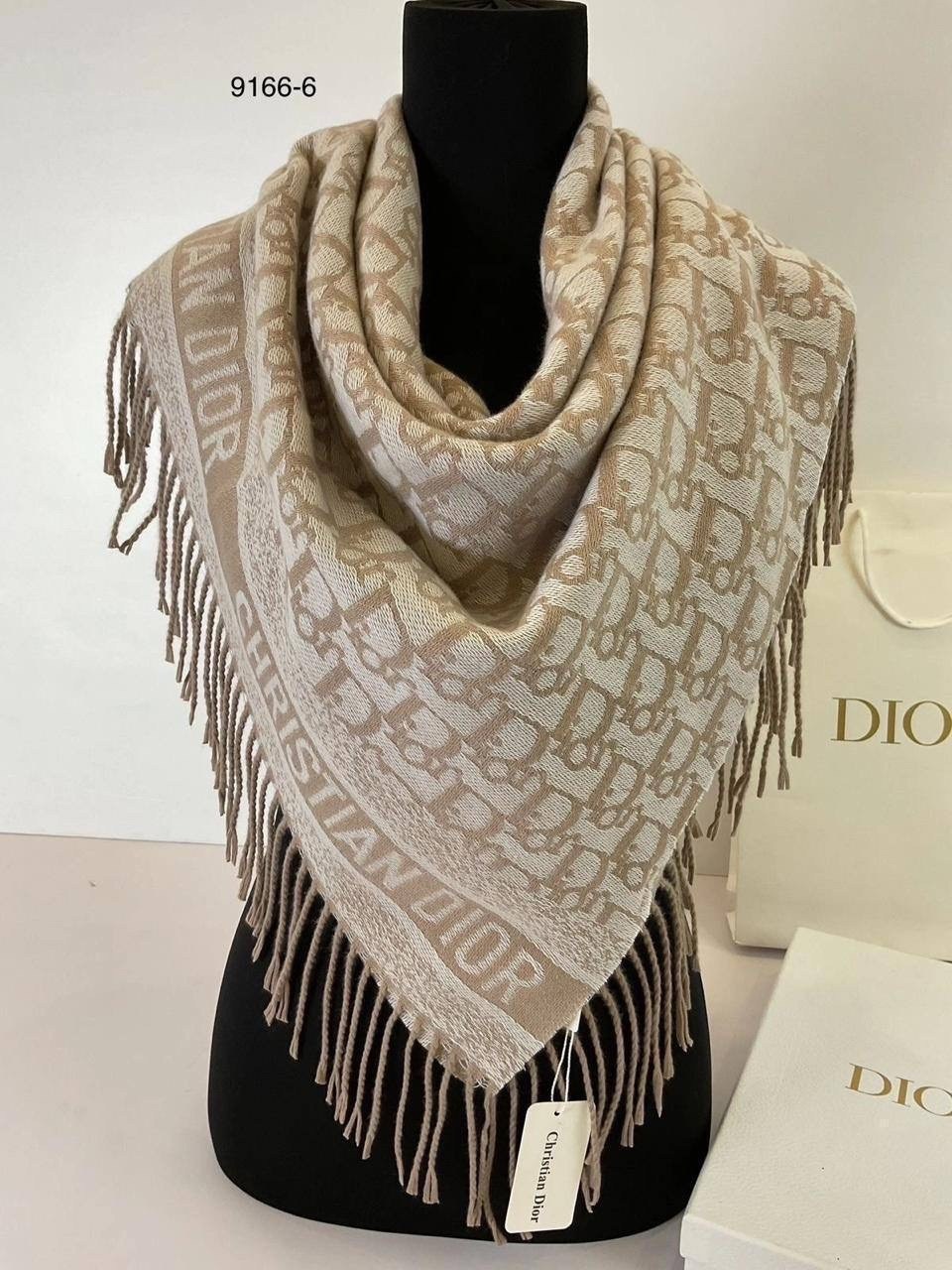 платки и шарфы,палантин платок,женские платки,брендовый платок,палантин женские