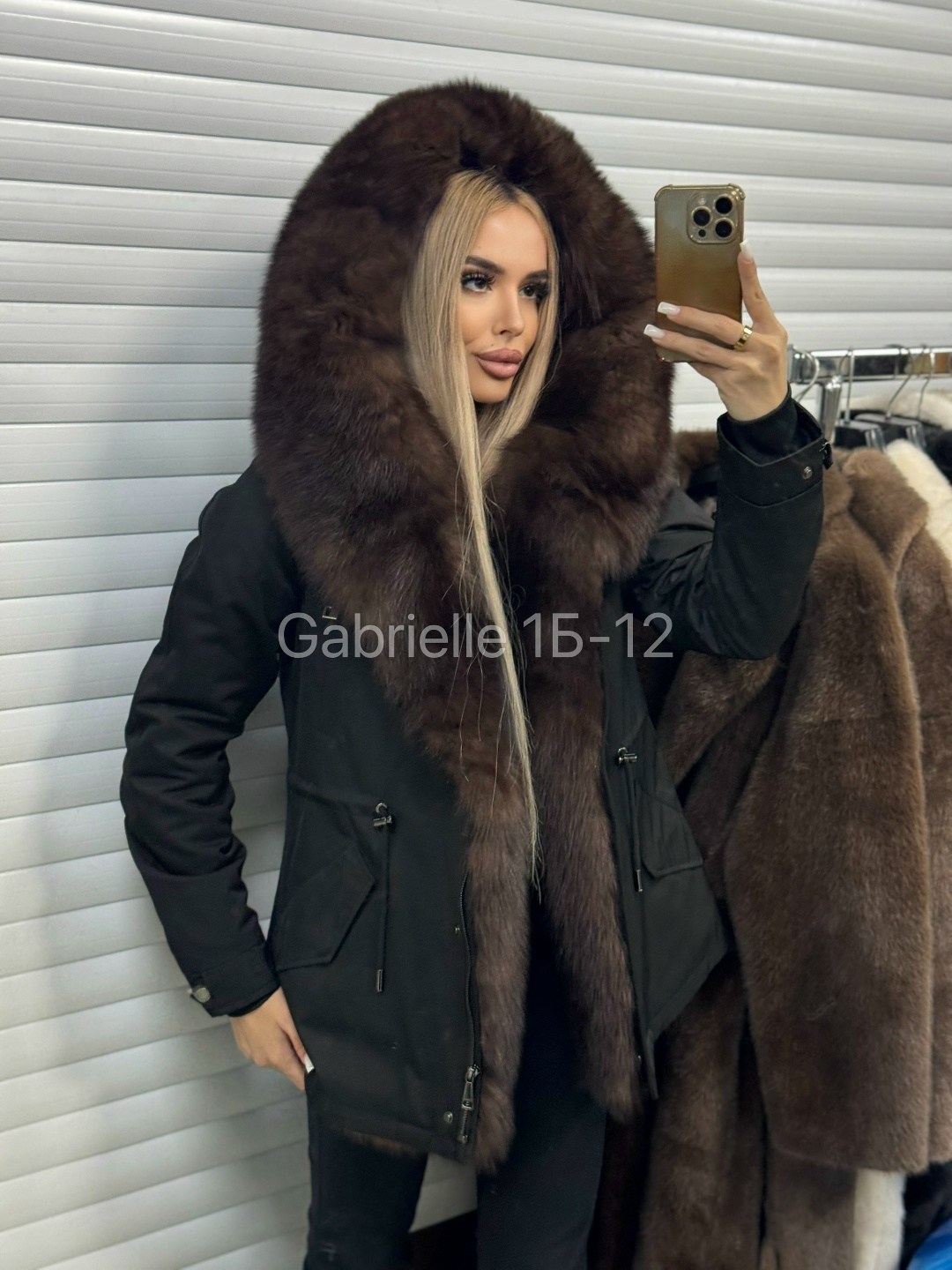 парка с натуральным мехом,парка с мехом песца,парка мехом,парки с песцом,женская парка
