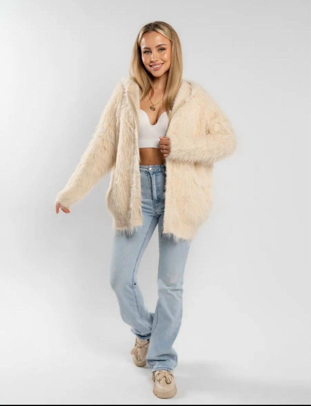 пушистая кофта,шуба пушистая,кофта пушистая с длинным рукавом на замке,шуба искусственная,женская шуба