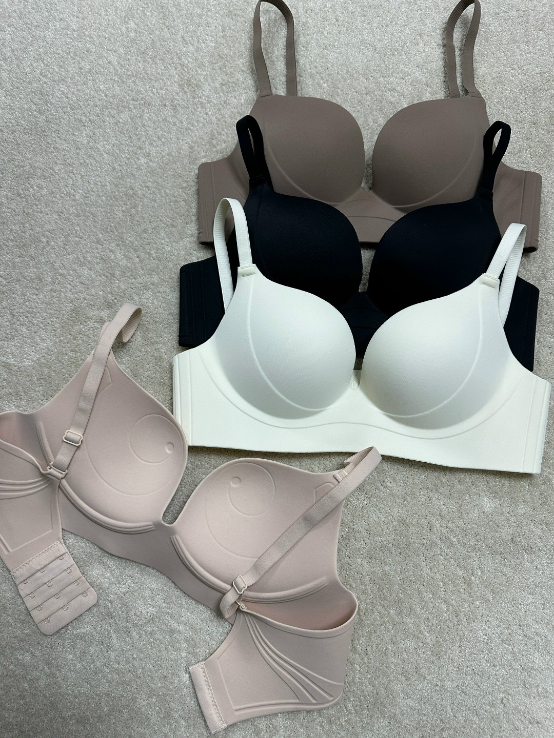 бюстгальтер,бесшовные бюстгальтеры,пуш ап бюстгальтер,женский бюстгальтер,бюстгальтер для женщин