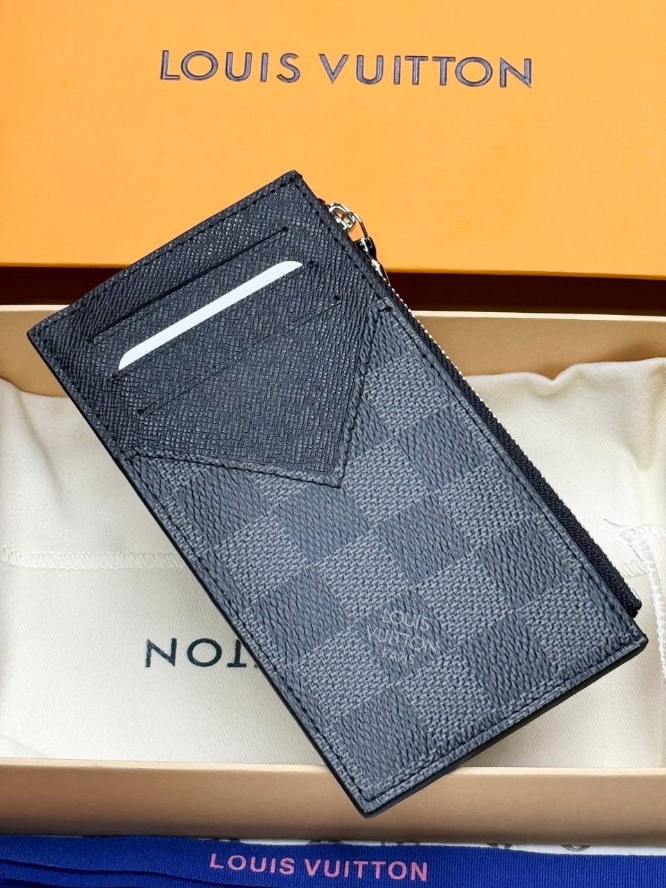 картхолдер louis vuitton,кошелек мужской louis vuitton,louis vuitton кошельки,визитница картхолдер louis vuitton,кошелек портмоне louis vuitton