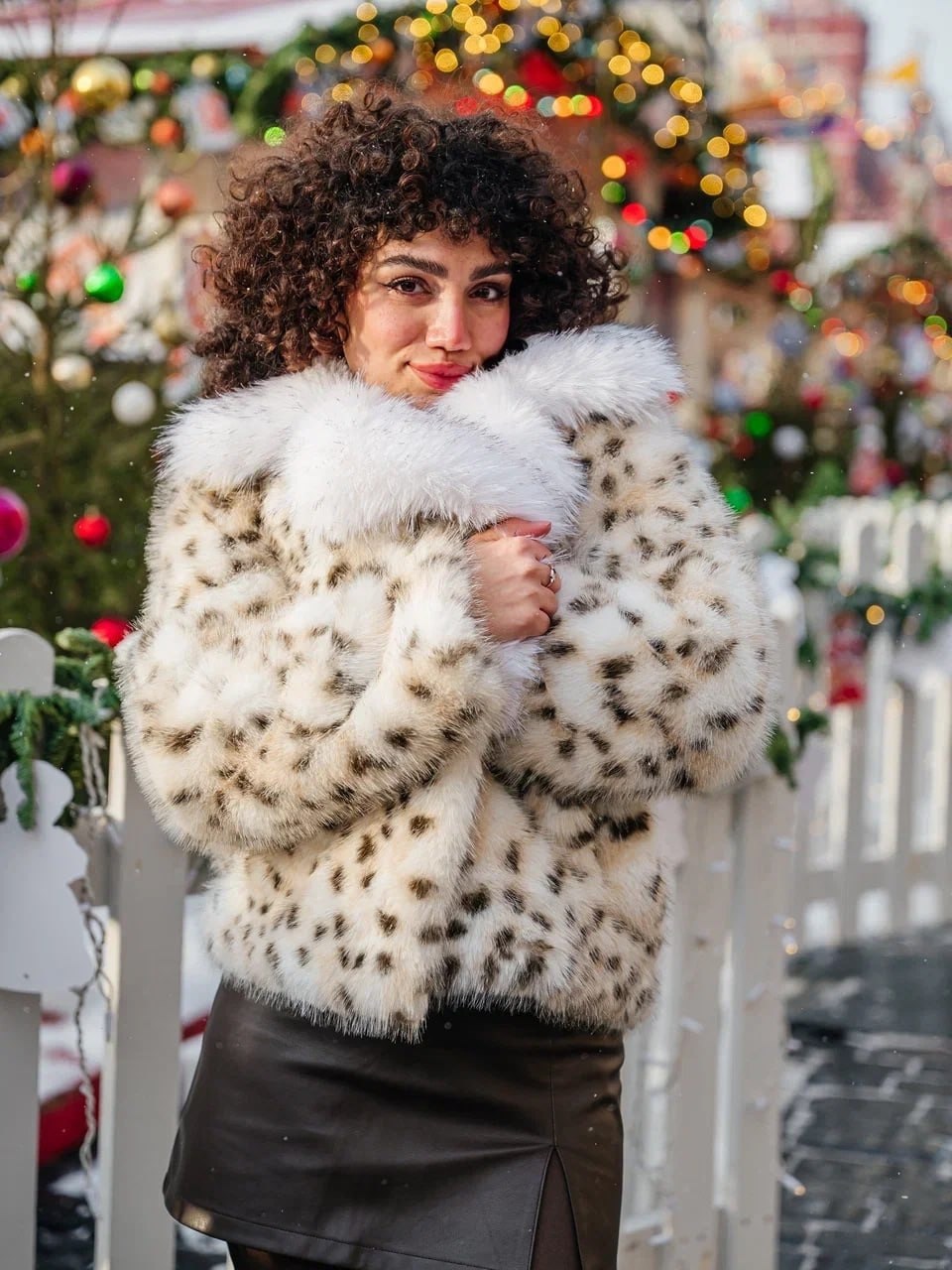 шуба из экомеха рысь city furs,шуба из экомеха под рысь белая,женское осенне-зимнее пальто из искусственного меха с леопардовым принтом,шуба из рыси,шуба из искусственного меха