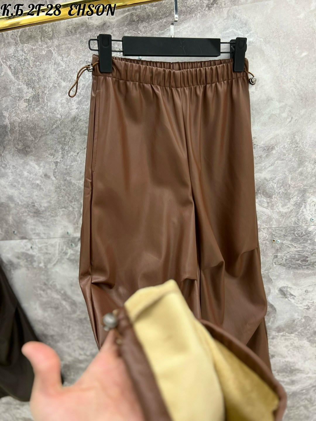 брюки палаццо экокожа,брюки классические,кожаные штаны,брюки женские,повседневные брюки