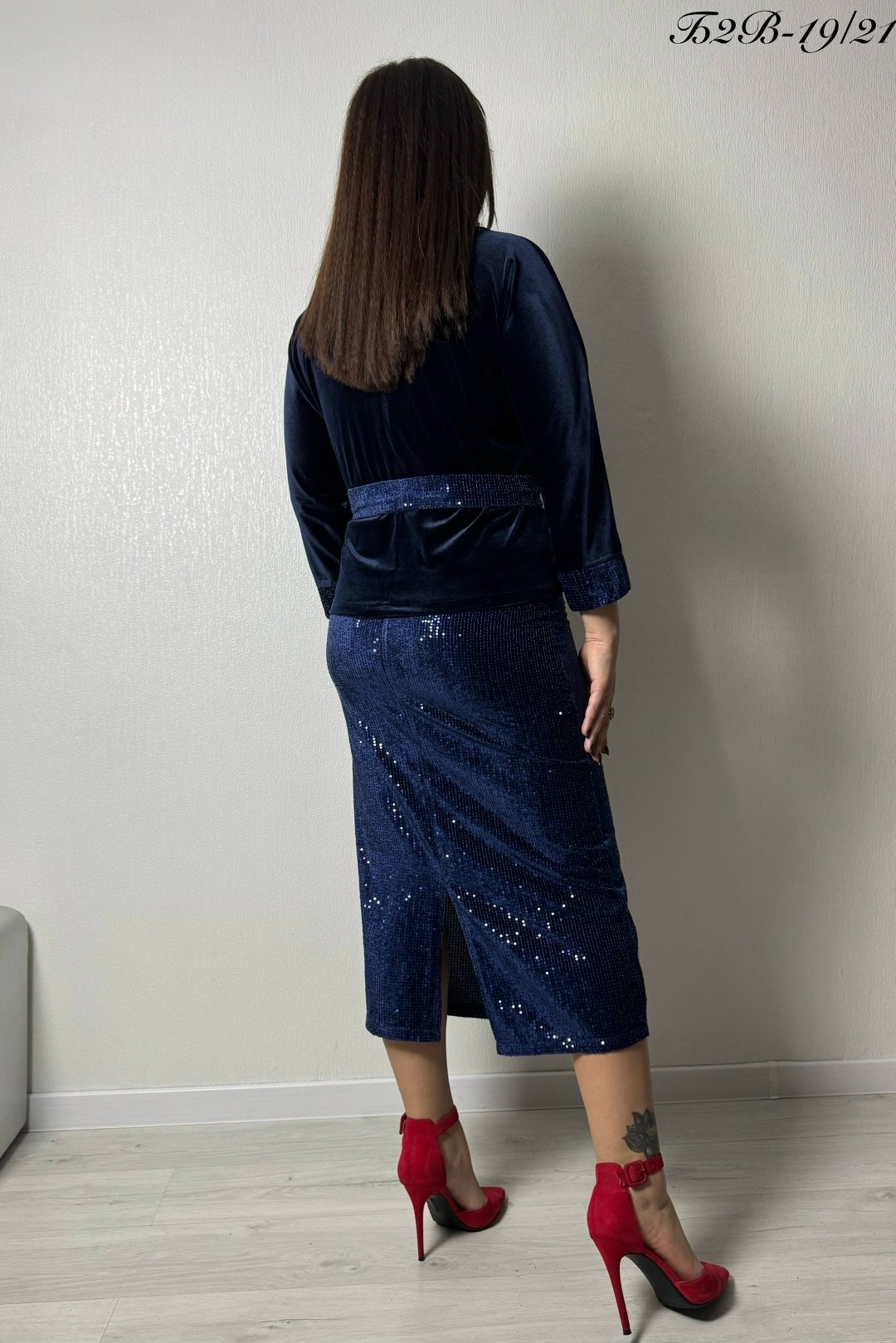 костюм из бархата женский с юбкой,костюм с юбкой,платье нарядное,костюм из бархата женский,вечернее бархатное платье vi oro 1154-5 синий