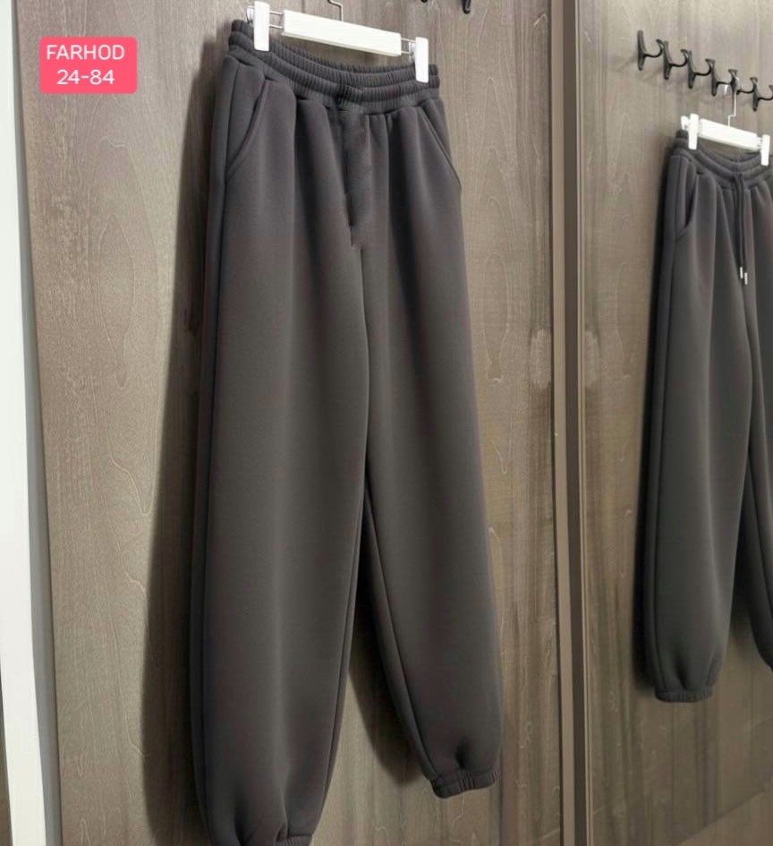 розовые брюки,штаны свободные,спортивные брюки,штаны розовые,штаны спортивные