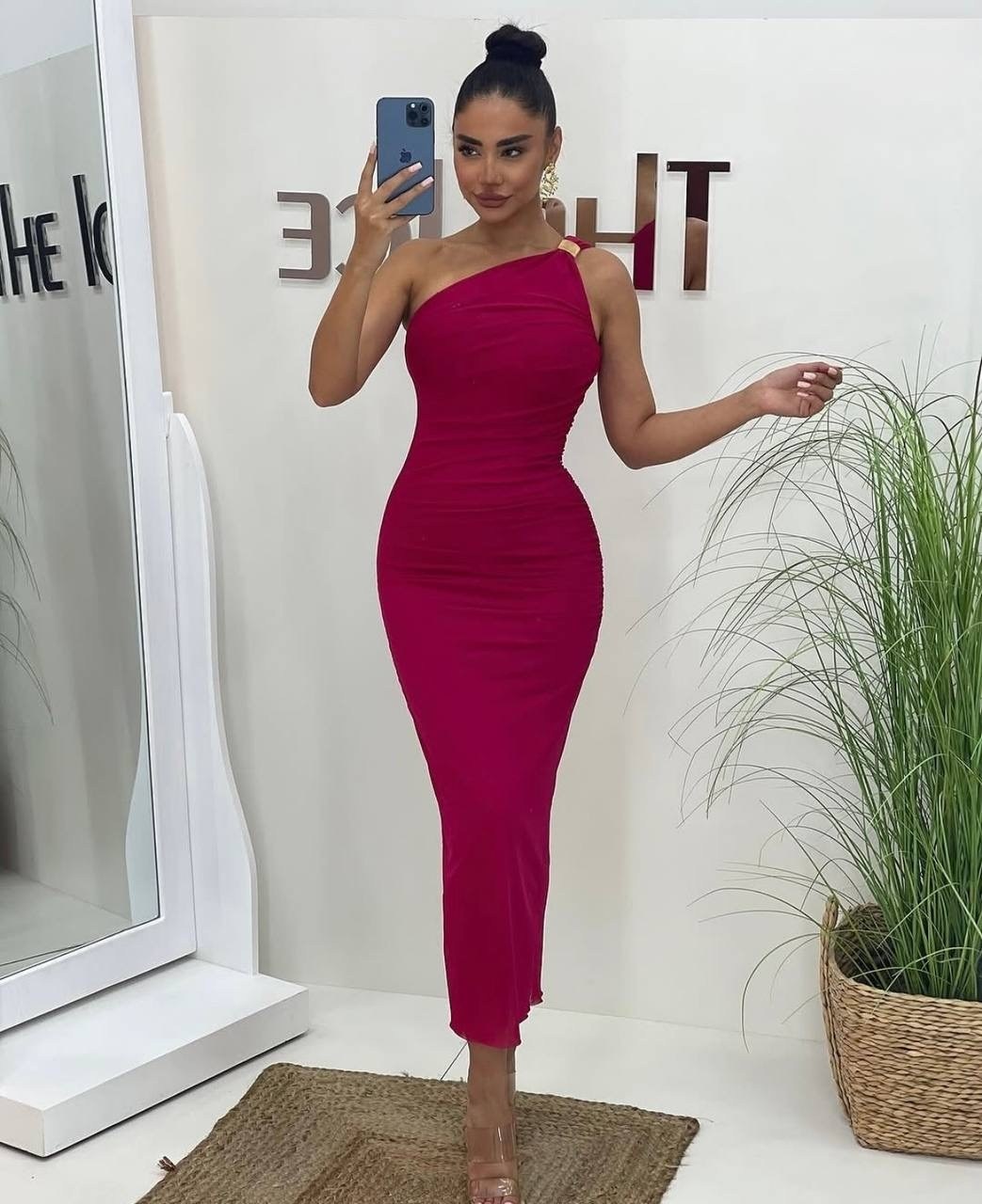 облегающее платье,платье,платье на одно плечо,женское платье,женские вечерние платья