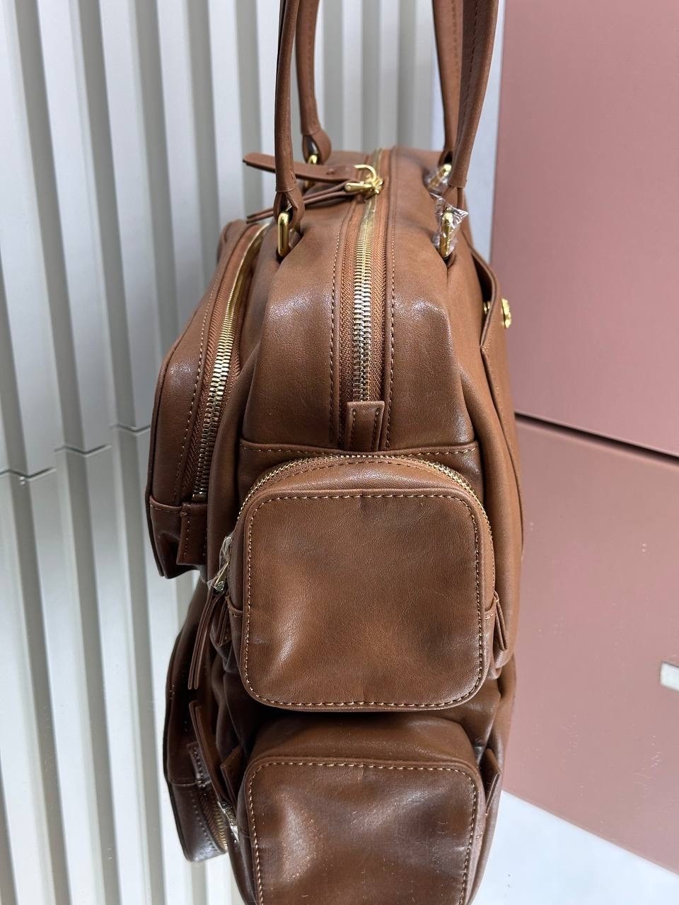 сумка miu miu,сумка miu miu коричневый,сумки женская,сумка,женская кожаная сумка miu miu arcadie mini коричневая