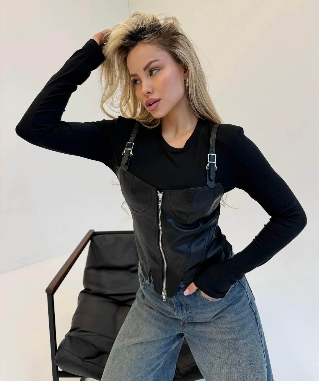 лонгслив на молнии,модные джинсы,джинсы женские,одежда женская